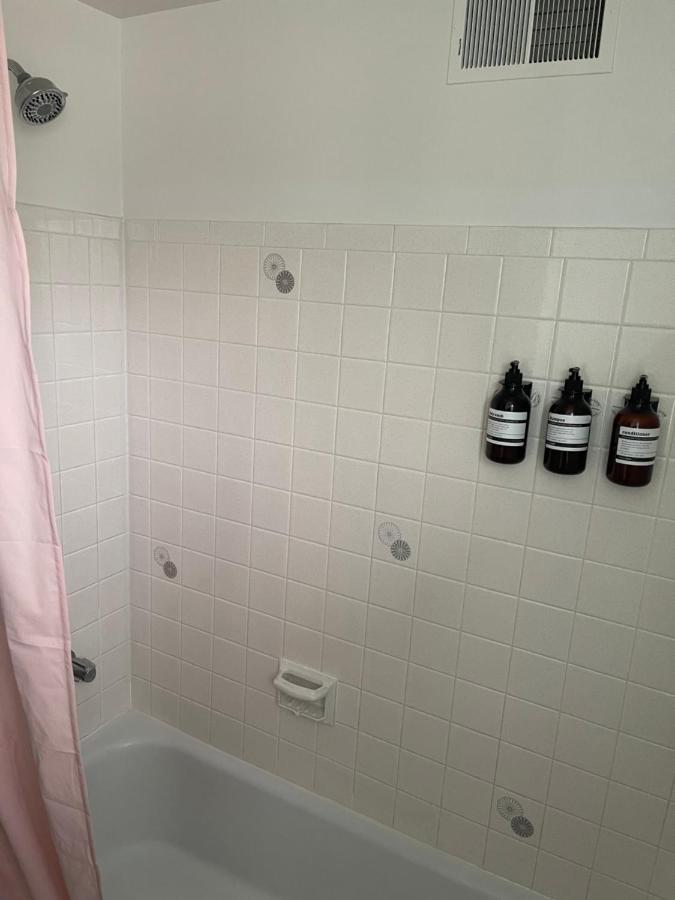 Elite Casa Collection -Free Coffee, Parking, And Wi-Fi Apartment Milwaukee Exterior foto